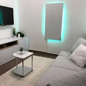 https://modern-center-studio-under-the-castle-ii.hotels-in-ljubljana.com